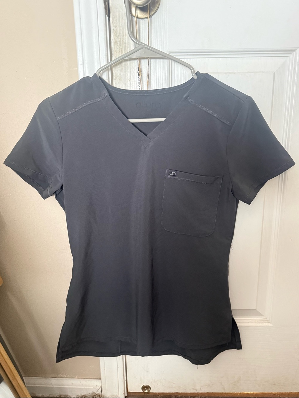 Womens Allura Scrub Duo